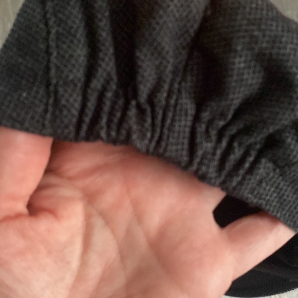 Vest/ hat set - Picture 7 of 7